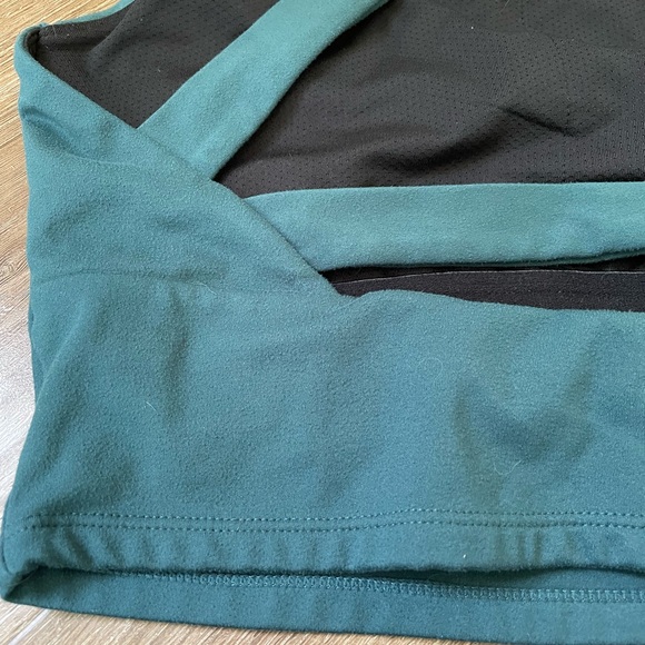 Senita Athletics Harmony Crop Top Sports Bra Pacific Teal Blue ~ Size Small - Picture 7 of 9